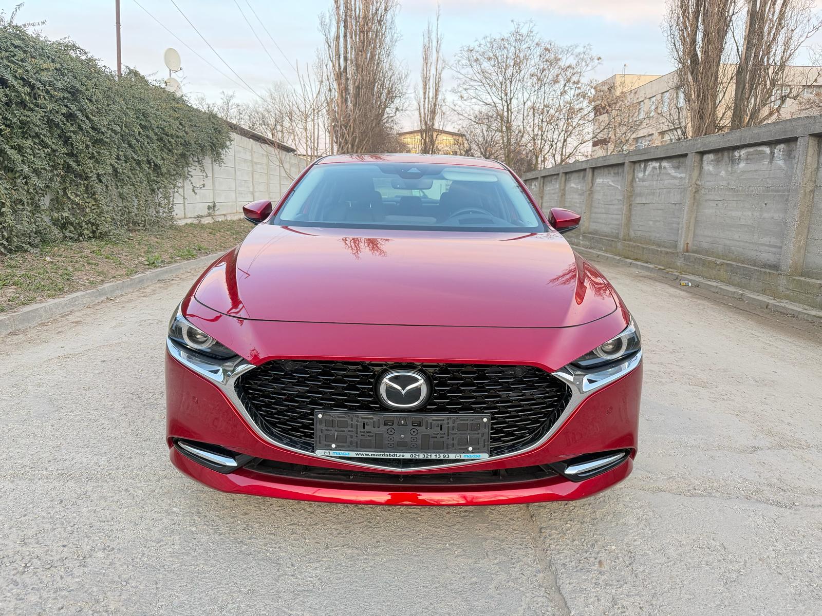 Mazda 3 Hybrid E-Skyactiv X 2022 – 10.250 KM – 186 CP